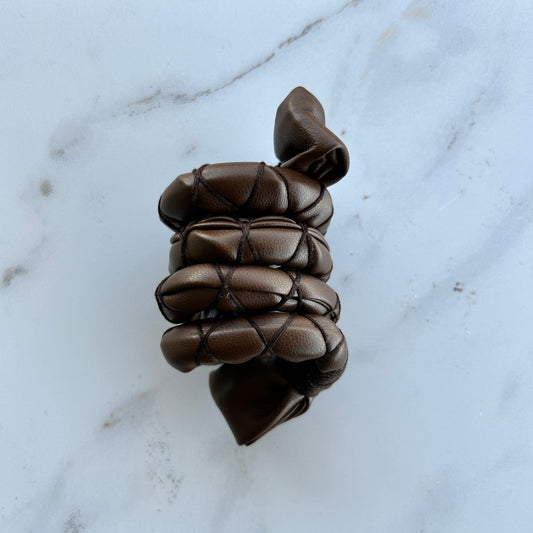 Milk Chocolate Fully Wrapped Spiral Tie